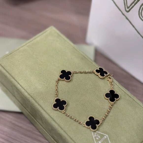 ✅Van Cleef & Arpels 18K gold black agate - Picture 2 of 6